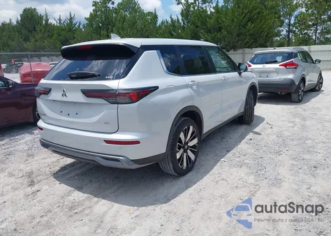 2025 Mitsubishi Outlander Se 2.5 S-Awc/Trail Edition S-Awc from USA, damaged, VIN JA4J4VA87SZ016991